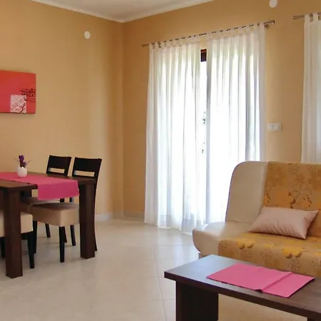 Appartement Pet Friendly In With Wifi *